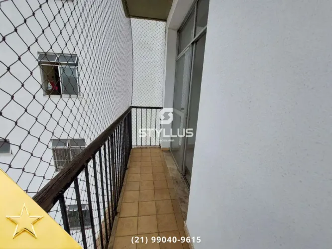 Apartamento com Varanda e Sol da Manhã em Todos os Santos! M04L