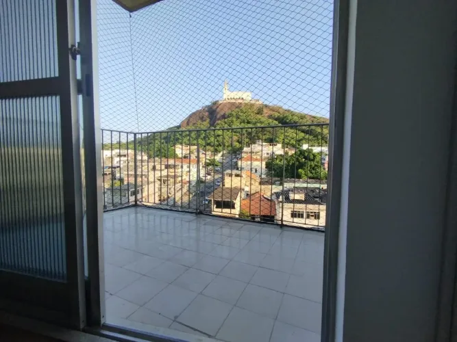 Apartamento para alugar na Rua Monsenhor Alves Rocha, Penha, Rio de Janeiro - RJ