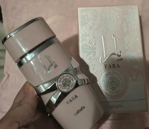 Perfume árabe Yara original novo