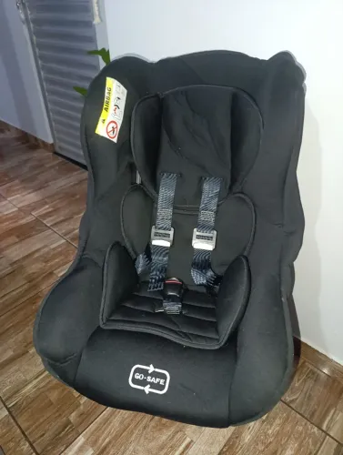 cadeirinha de automóveis 