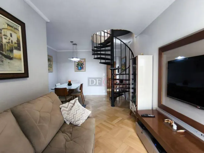 Apartamento Duplex e Cobertura com 3 dormitórios, 2 vagas à venda, 131 m² por R$ 1.385.000