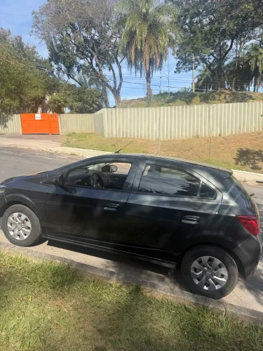 Chevrolet Onix Hatch LT 1.0 8V Flex Mec. 4P 2019