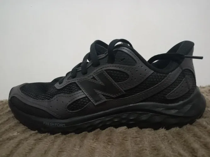 Tênis New Balance Fresh Foam Preto - Nº 42 