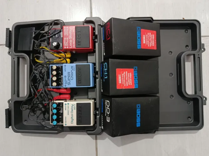 KIT PEDALEIRA GUITARRA + PEDAL BOARD