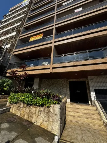 Apartamento para venda tem 95 metros quadrados com 3 quartos