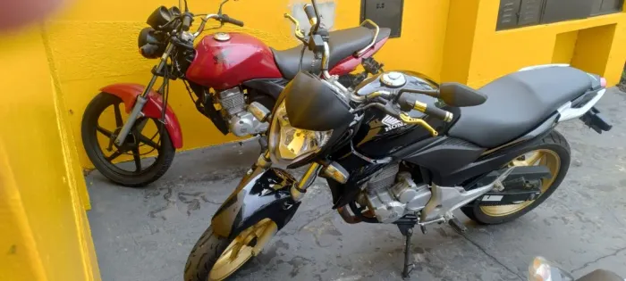 moto sem detalhes cb300 r preta 2015 flex