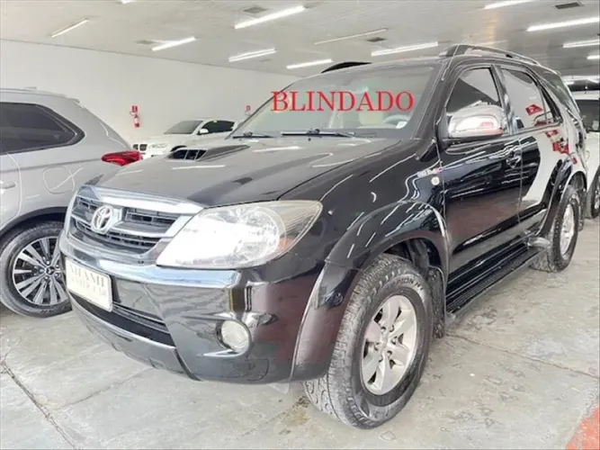 Toyota Hilux CD DLX 4X4 2.8 Diesel 2007