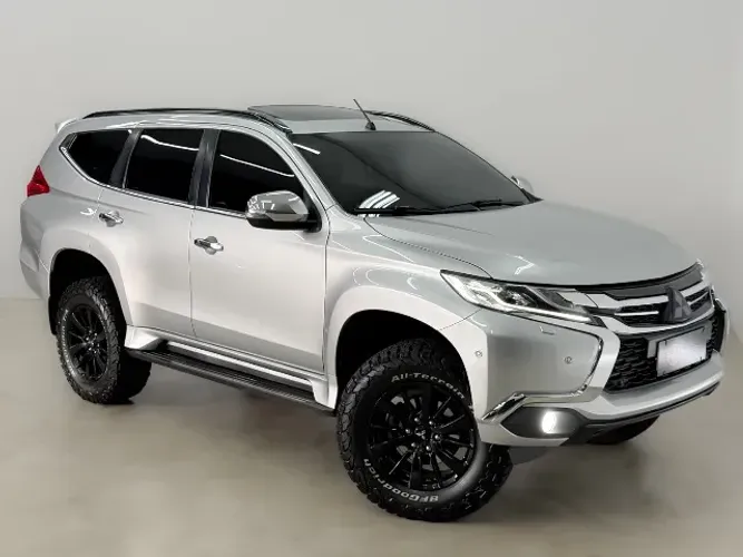 Mitsubishi Pajero Sport HPE 2.4 4X4 Diesel Aut. 2020