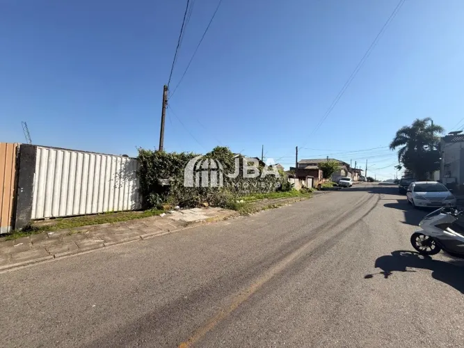 Terreno em excelente localização no Guarituba