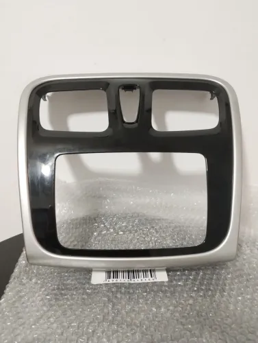 Moldura de Painel Central Original Renault Sandero Logan