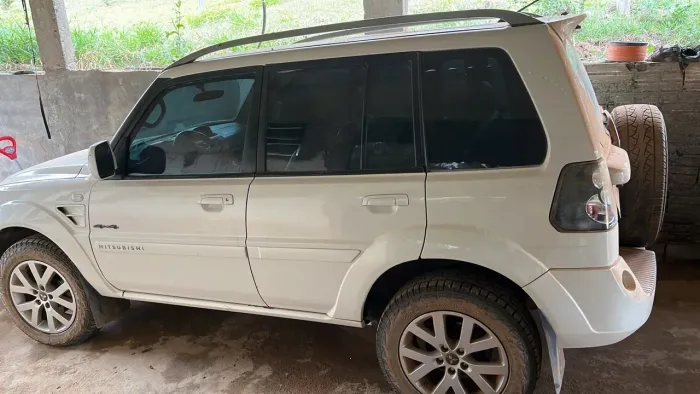 Mitsubishi Pajero TR4 2.0/ 2.0 Flex 16V 4X4 Aut. 2012
