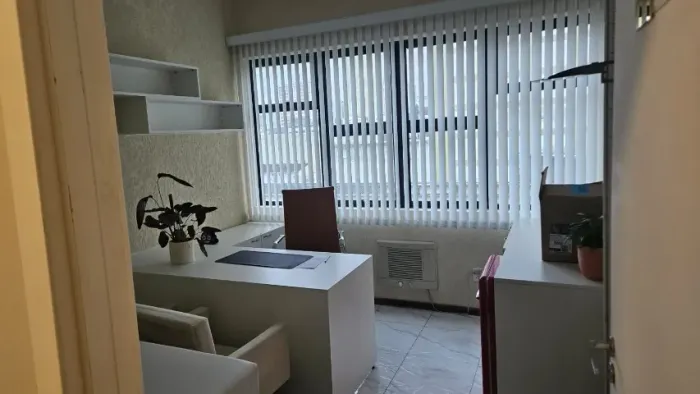 SALA COMERCIAL PARA LOCAÇÃO