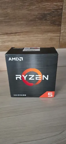 Processador AMD Ryzen 5 5500 Am4 com caixa e cooler