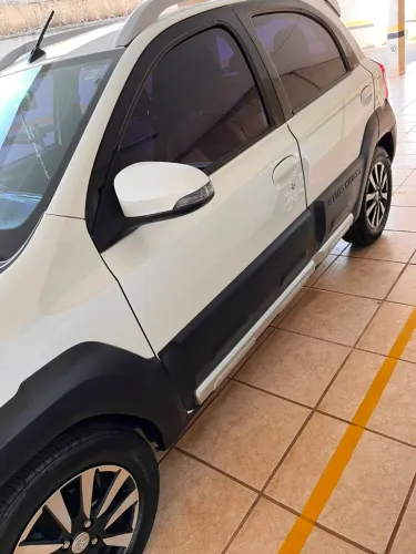Toyota Etios Cross 1.5 Flex 16V 5P Aut. 2017