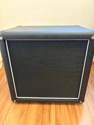 Gabinete (caixa) 1x12 com Celestion Vintage V30