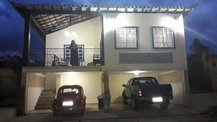 CASA EM TIRADENTES