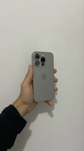 iPhone 15 PRO 256GB - 87% Bateria Impecável