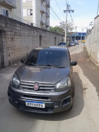 Fiat Uno Attractive 1.0 Flex 6V 5P 2025