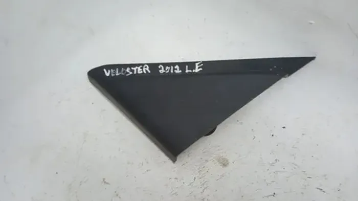 Moldura Interna Retrovisor Esquerda Hyundai Veloster 2012
