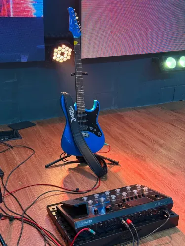 Guitarra G Lima
