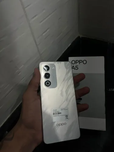 Smartphone OPPO A5 5G Tela 6.67" 256GB 8GB RAM Câmera 50MP  Branco