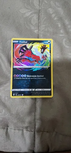 Carta pokemon Yveltal