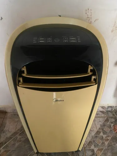 Ar-Condicionado Portátil Midea