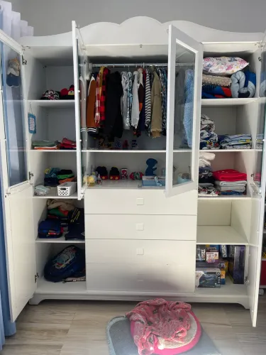 Guarda roupa infantil
