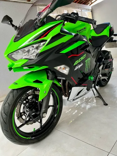 Ninja 400 estado de zero