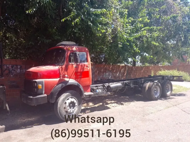Mercedes Benz modelo 2217 ano 1987