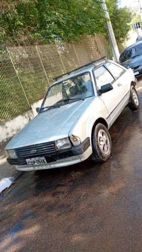 Ford Escort GL 1.6i / 1.6 (álcool) 1986