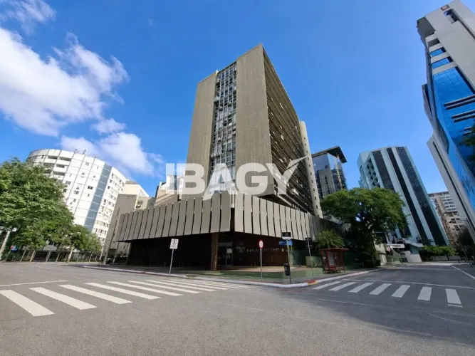 Oportunidade! Loja em Centro - Florianópolis