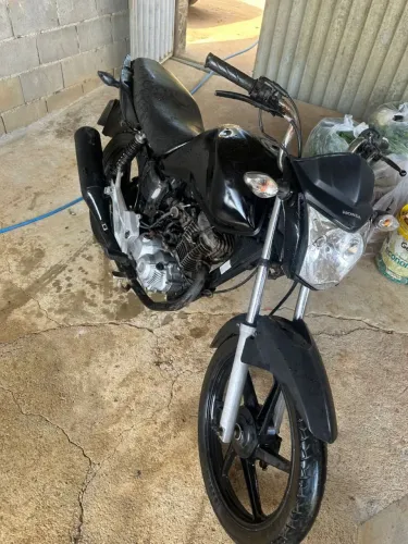 Vendo 160 pra roça
