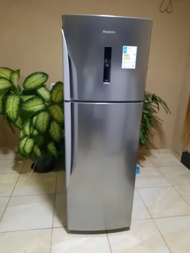 Geladeira Panasonic inox 380 Frost Free