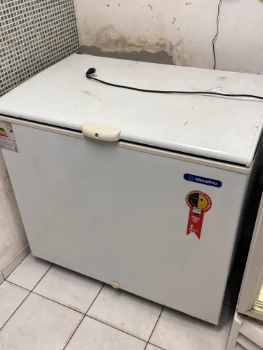 Freezer Horizontal Metalfrio Da302 Dupla Ação 293L