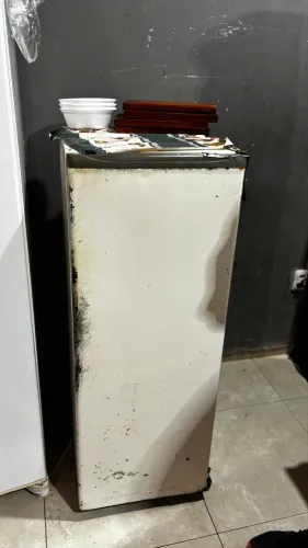 Geladeira cônsul 