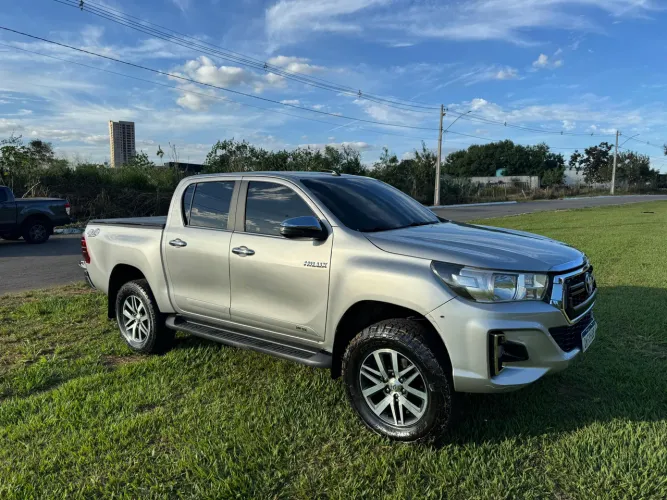 Toyota Hilux CD SRV 4X4 2.8 TDI Diesel Aut. 2018