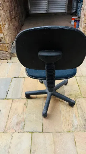 Vendo cadeira para escritório