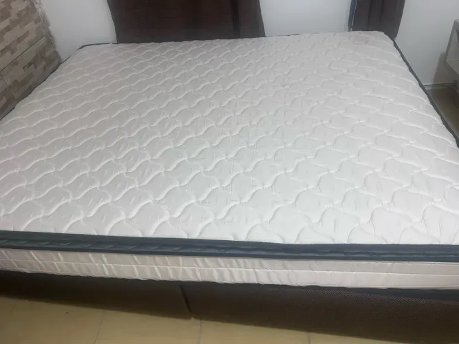 Cama Queen