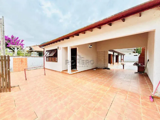 Casa com 2 quartos, Praia da Lagoinha, Ubatuba - R$ 800 mil, Cod: 2834
