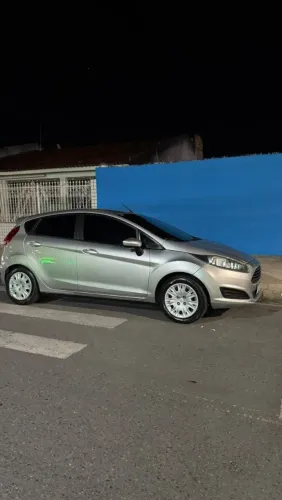 Ford Fiesta 1.5 16V Flex Mec. 5P 2015