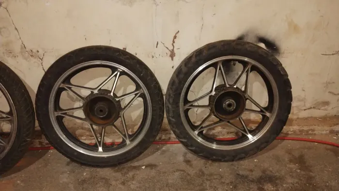 Rodas da cb 400