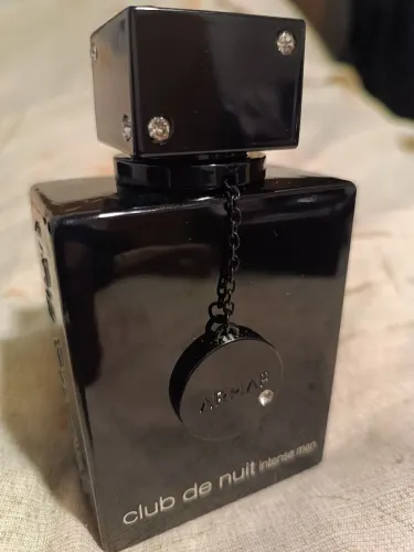 Perfume Armaf Club de Nuit Intense - Usado uma vez!