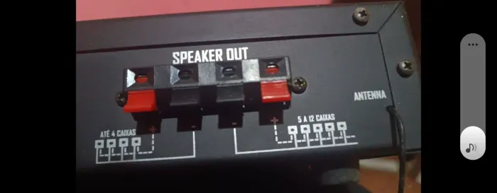 Amplificador e receiver para som ambiente de até 12 caixas  v/t