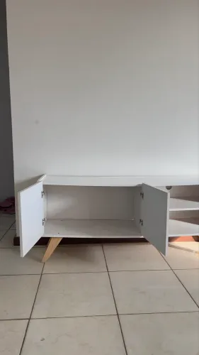 Rack Retrô Branco 2 Portas e nicho