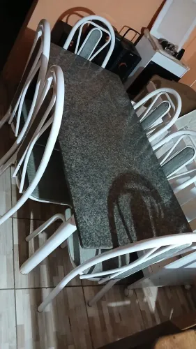 Mesa de granito 6 cadeiras