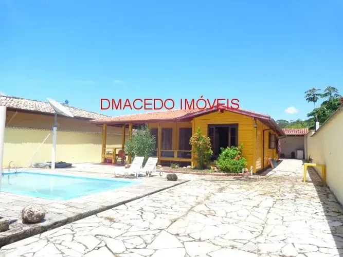 Casa para venda em Praia Da Lagoinha de 171.00m² com 3 Quartos, 1 Suite e 6 Garagens