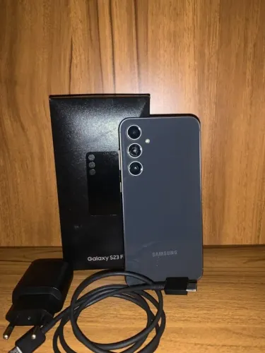 Samsung S23 FE 