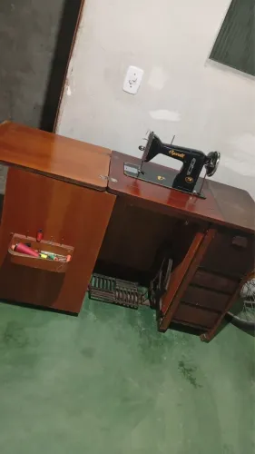 Máquina de costura