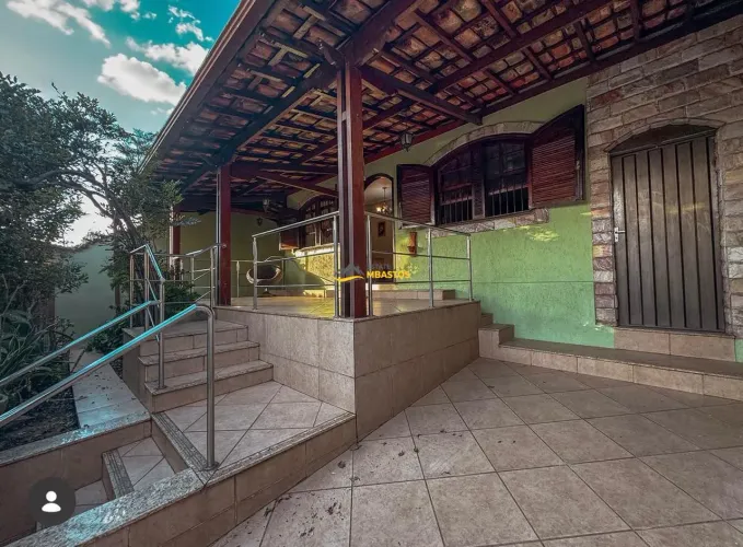 Casa à Venda com 3 quartos sendo 1 suíte no Alípio de Melo Belo Horizonte REF: 22636